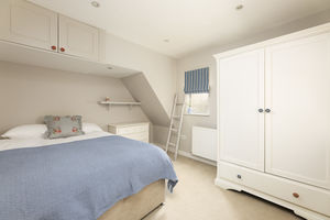 Photo 7- click for photo gallery